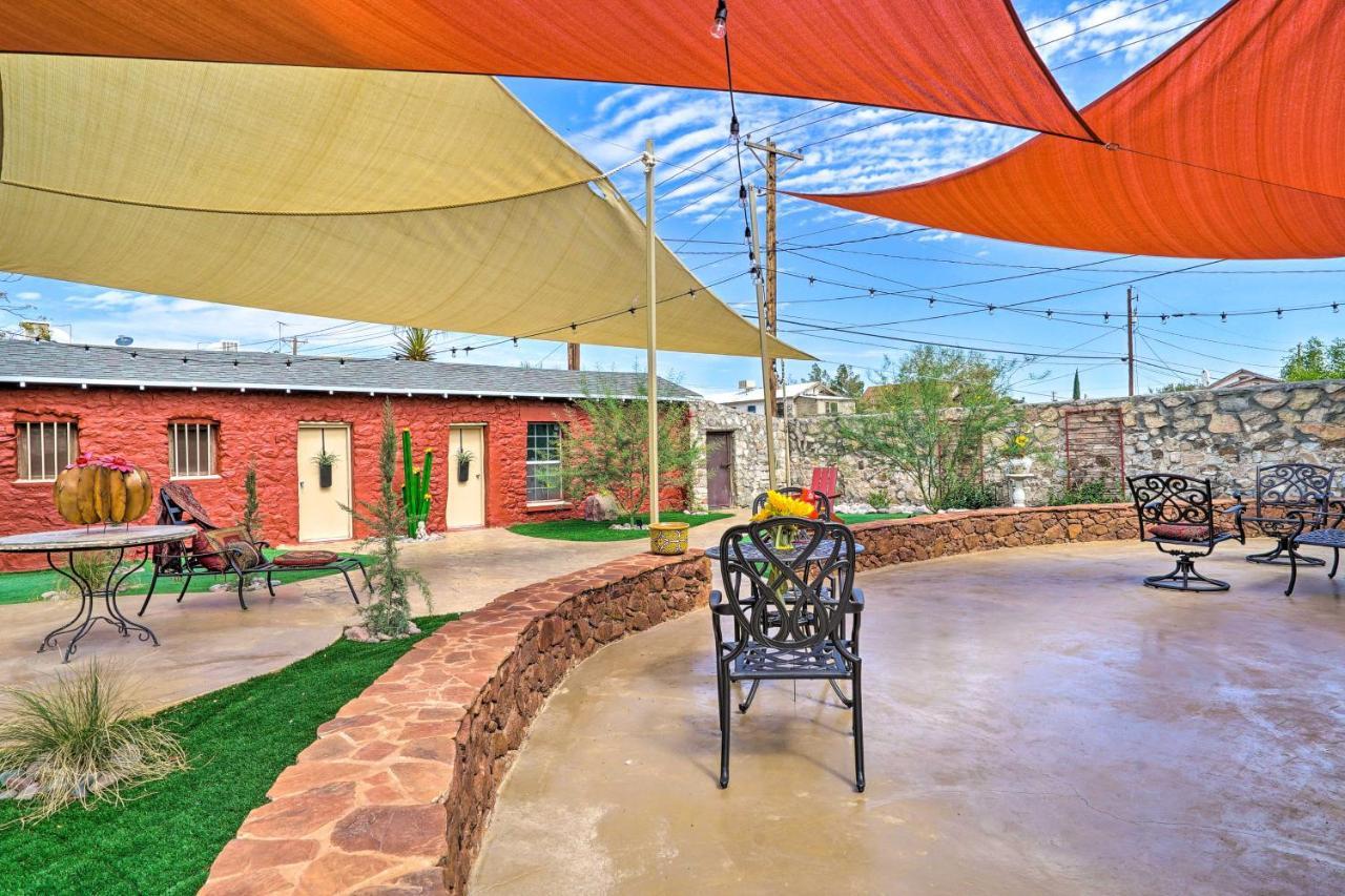 Centrally Located Abode With Porch! *